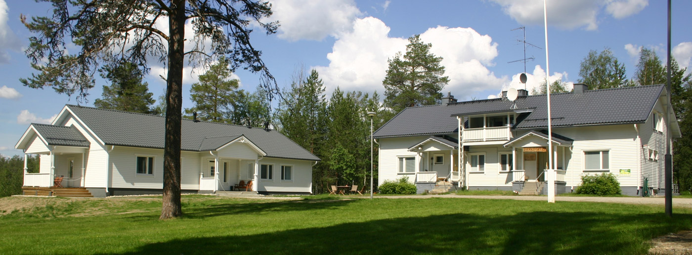 Martinselkonen wilds centre is place of services.